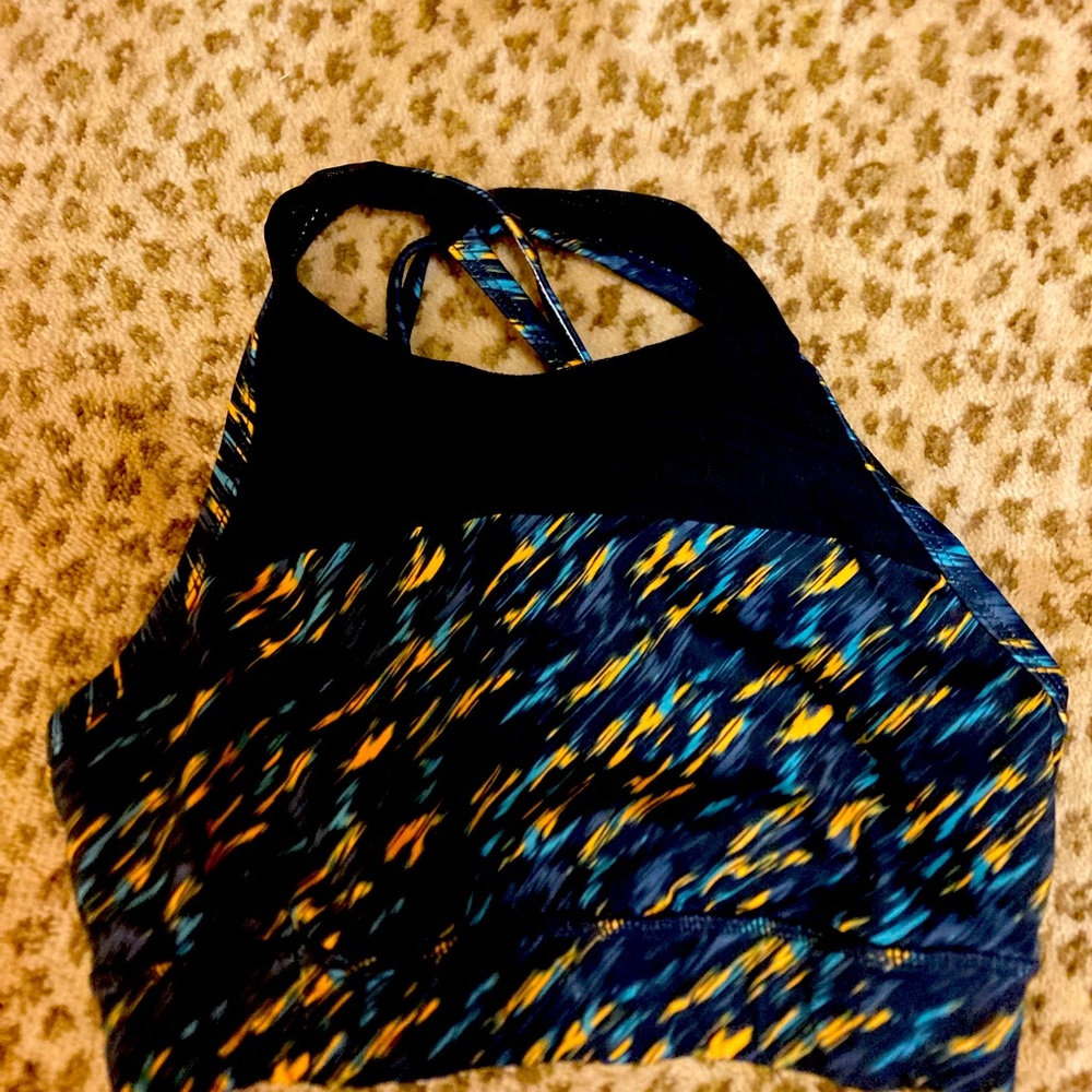 ASICS workout top
